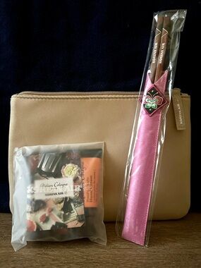Korean Air Amenity Kit and chopsticks